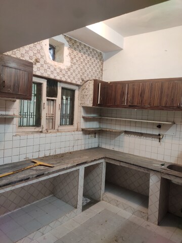 Kitchen in 3.5 BHK Independent House at Nishat Ganj – for Rent