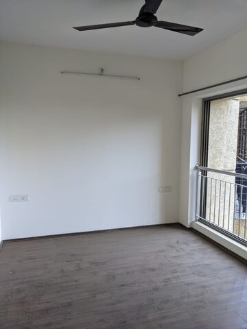Room in 3 BHK Apartment at Lodha Splendora, Ghodbunder Road – for Rent