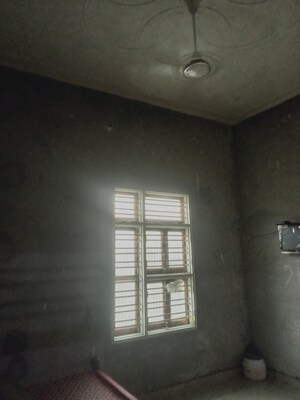 Room in 4 BHK Villa at Model Town – for Sale