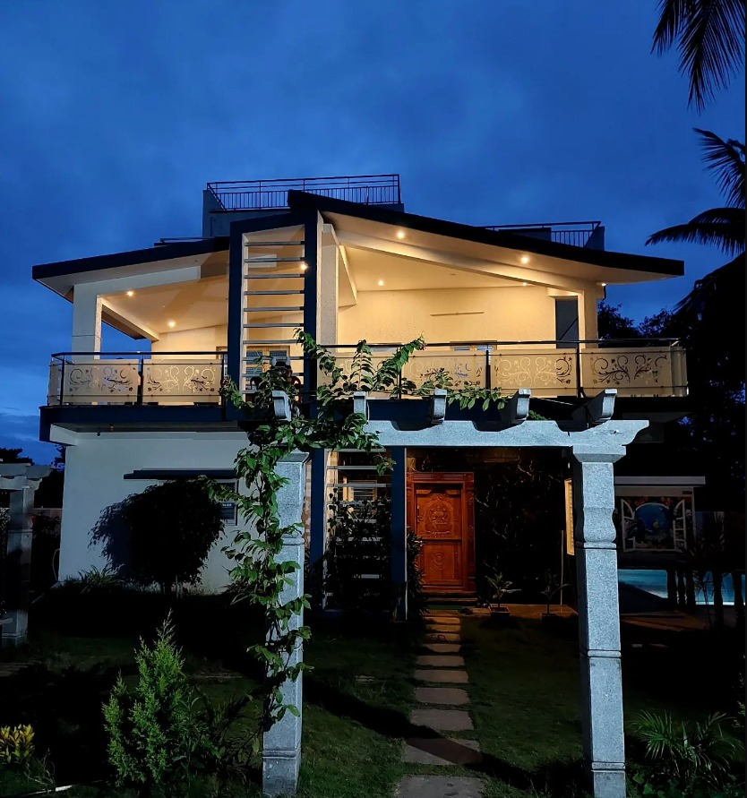 Plot For Sale in Shwetha Rd 