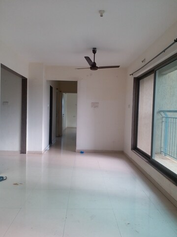 Room in 3 BHK Apartment at Neelkanth Greens, Manpada – for Rent