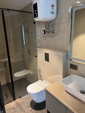 Bathroom in 4 BHK Builder Floor at DLF Atria, Dlf Phase ii – for Rent