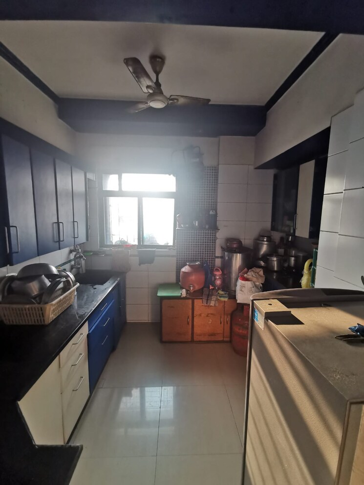 Kitchen, vardhman-gardens 3 Bedroom 1200 Sq.Ft. Apartment In Balkum Pada Thane 8425700