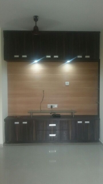 Furnished Amenities in 3 BHK Apartment at Everest World Aspen, Dhokali – for Rent