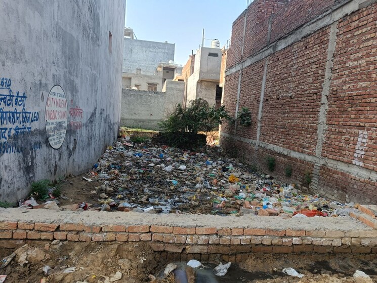 Exterior View, vaishno-homes  30 Sq.Yd. Plot In Dlf Ankur Vihar Ghaziabad 8425768