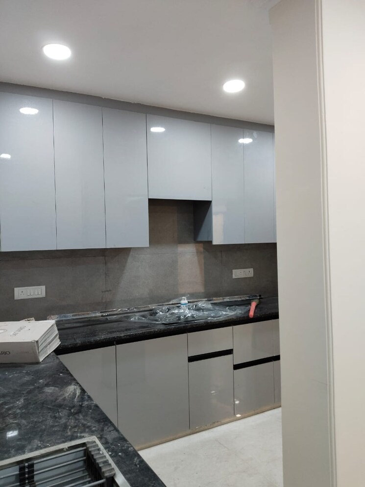 Kitchen, vasant kunj 4 Bedroom 1800 Sq.Ft. Apartment In Vasant Kunj Delhi 8425780