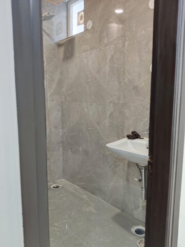 Bathroom in 4 BHK Apartment at Vasant Kunj – for Sale