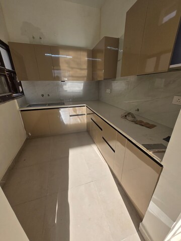 Kitchen in 3 BHK Builder Floor at MP Metro Towers, Dhakoli Village – for Rent