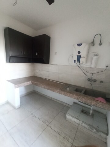 Bathroom in 2 BHK Apartment at Ajnara Ambrosia, Sector 118 – for Rent