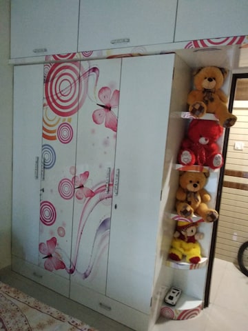 Master Bedroom in 2 BHK Apartment at Sai Sundaram CHS Mira Road, Mira Road East – for Rent