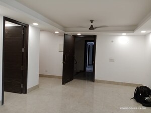 Building Lobby in 5 BHK Apartment at Vasant Kunj – for Sale
