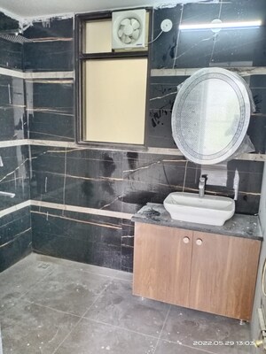 Bathroom in 5 BHK Apartment at Vasant Kunj – for Sale
