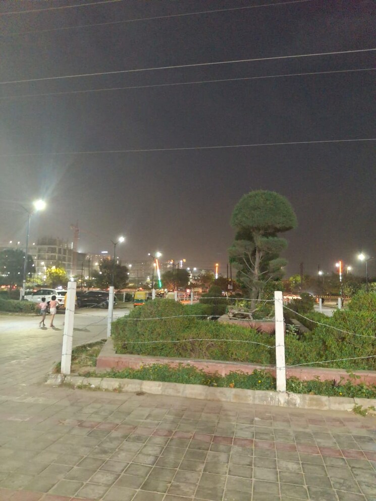 Garden, habitech-greens 2.5 Bedroom 1195 Sq.Ft. Apartment In Tech Zone 4 Greater Noida Greater Noida 8425855