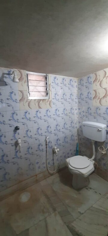 Bathroom in 3 BHK Independent House at Thakuranir Chak – for Sale