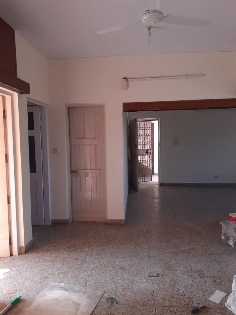 undefined, vasant kunj 2 Bedroom 1200 Sq.Ft. Apartment In Vasant Kunj Delhi 8425871