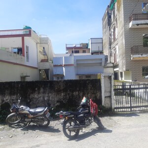  Plot – Exterior View View at JakhaN-Rajpur Road - for Sale