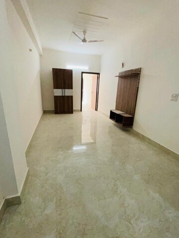 Building Lobby in 1 BHK Builder Floor at Sector 23a – for Rent