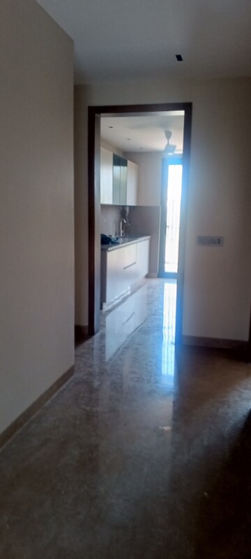 Room in 2 BHK Apartment at Pyramid Urban Homes 3, Sector 67a – for Rent