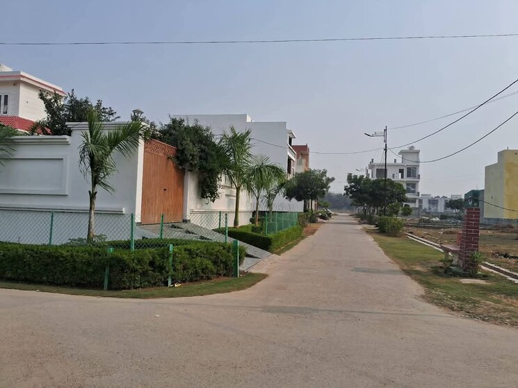 Exterior View, sanjay-vihar  78 Sq.Yd. Plot In Kulesara Greater Noida 8425971