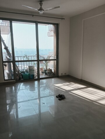 3 BHK Apartment For Rent in Pioneer Park Phase 1, Sector 61