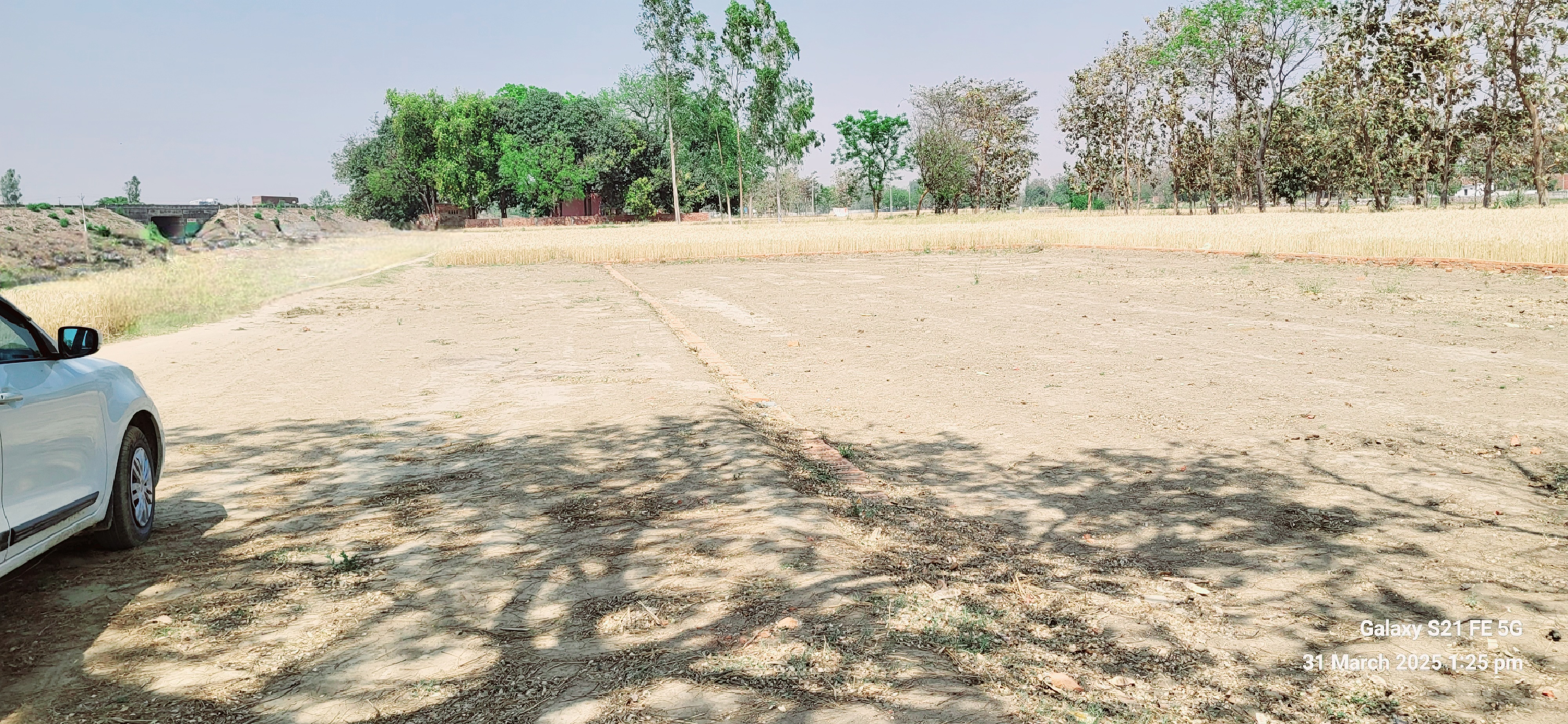 Plot For Sale in Sri Properties 