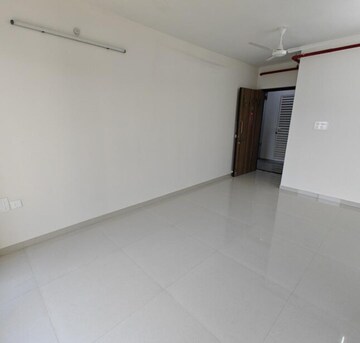 Room in 1 BHK Apartment at Tata Serein, Pokhran Road No 2 – for Rent