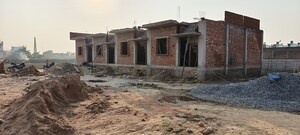 2 BHK Independent House – Exterior View View at Sitapur Road - for Sale