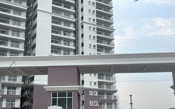 3 BHK Apartment – Exterior View View at Kokapet - for Rent