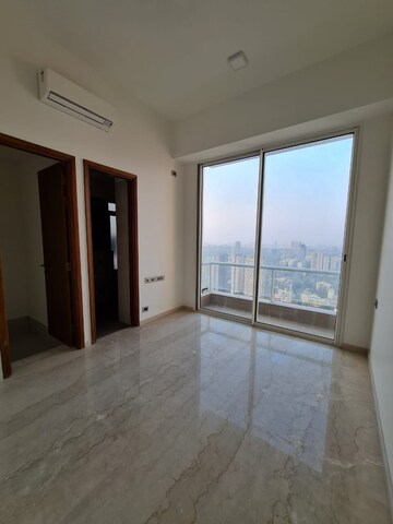 3 BHK Apartment For Rent in Omkar Alta Monte, Malad East