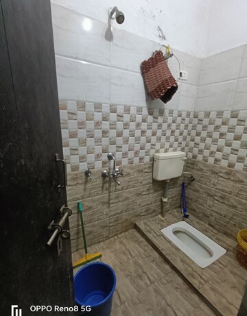 Bathroom in 2 BHK Independent House at Gomti Nagar – for Rent