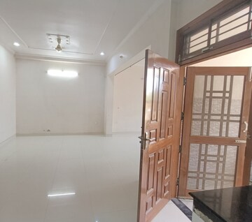 Floor Plan in 2 BHK Independent House at Gomti Nagar – for Rent