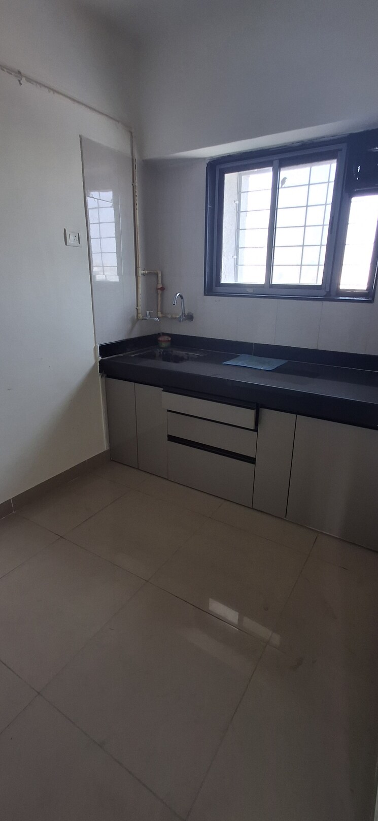 Room, mhada-24-lig-apartments 1 Bedroom 350 Sq.Ft. Apartment In Goregaon West Mumbai 8426217