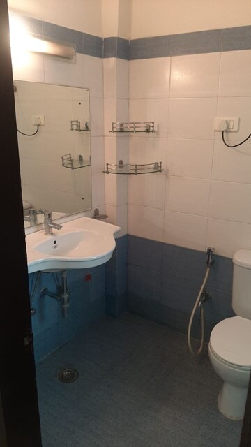 Bathroom in 3 BHK Apartment at Omaxe The Nile, Sector 49 – for Rent