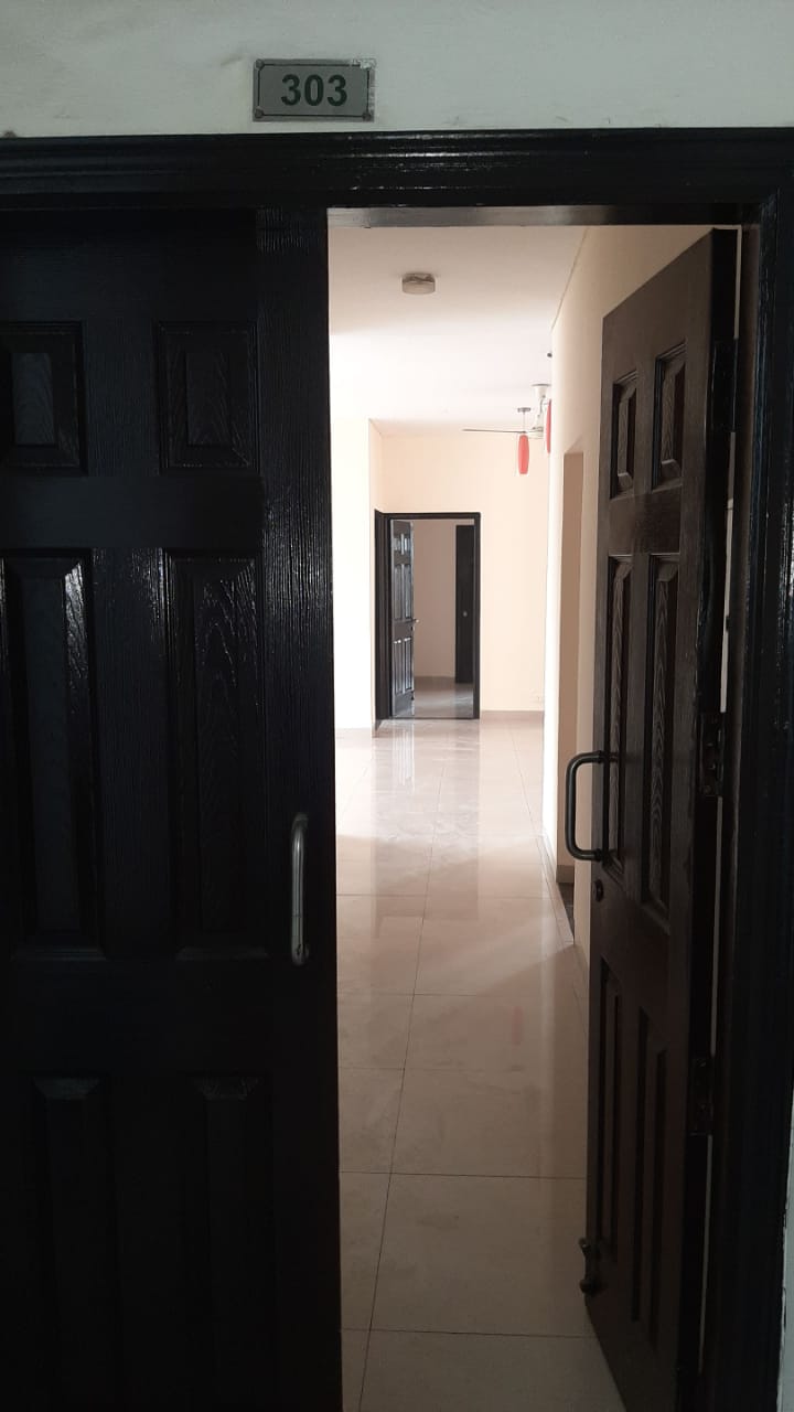 4 BHK + Servant Room Apartment For Sale in Omaxe The Nile