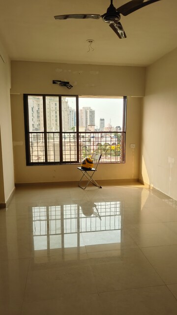 Room in 3 BHK Apartment at Sneha CHS Andheri, Andheri West – for Sale