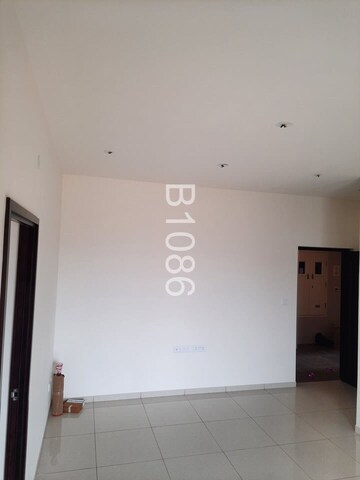 Room in 1 BHK Apartment at Sobha Lake Garden, Kr Puram – for Sale