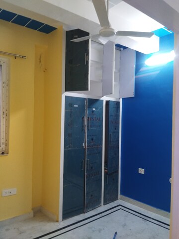 Furnished Amenities in 3 BHK Apartment at AWHO 8B, Vrindavan Yojna – for Rent