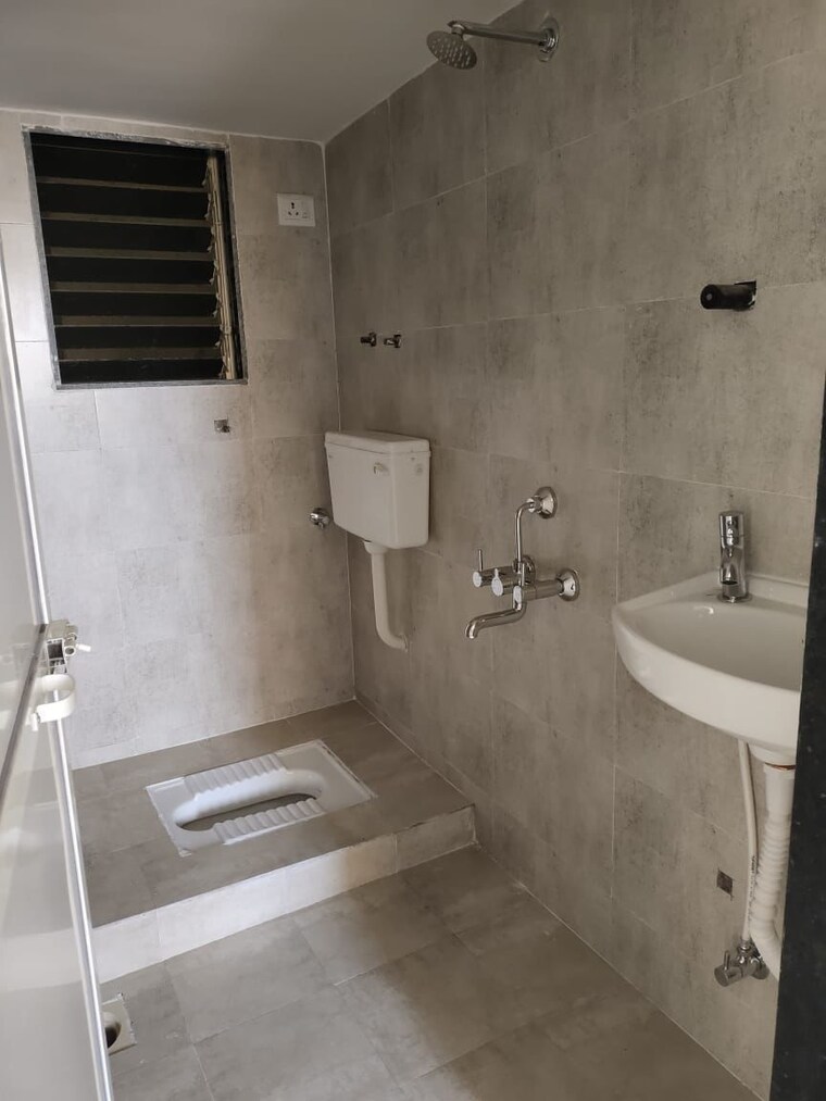 Bathroom, scgk-royal-castle 2 Bedroom 668 Sq.Ft. Apartment In Ambernath East Thane 8426372