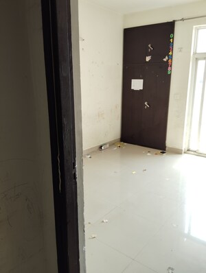 Room in 2 BHK Builder Floor at Terra Heritage, Alwar Bypass Road – for Sale