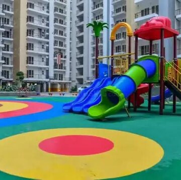 Plot Area in 2 BHK Apartment at Panchsheel Greens II, Panchsheel Green – for Sale