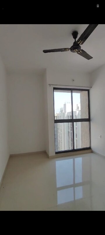 2 BHK Apartment For Rent in Lodha Palava Downtown, Dombivli East