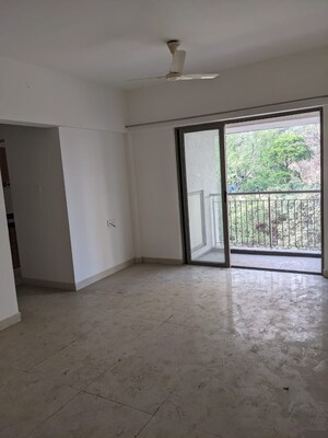 Room in 2 BHK Apartment at Lodha Splendora Tierra, Ghodbunder Road – for Sale
