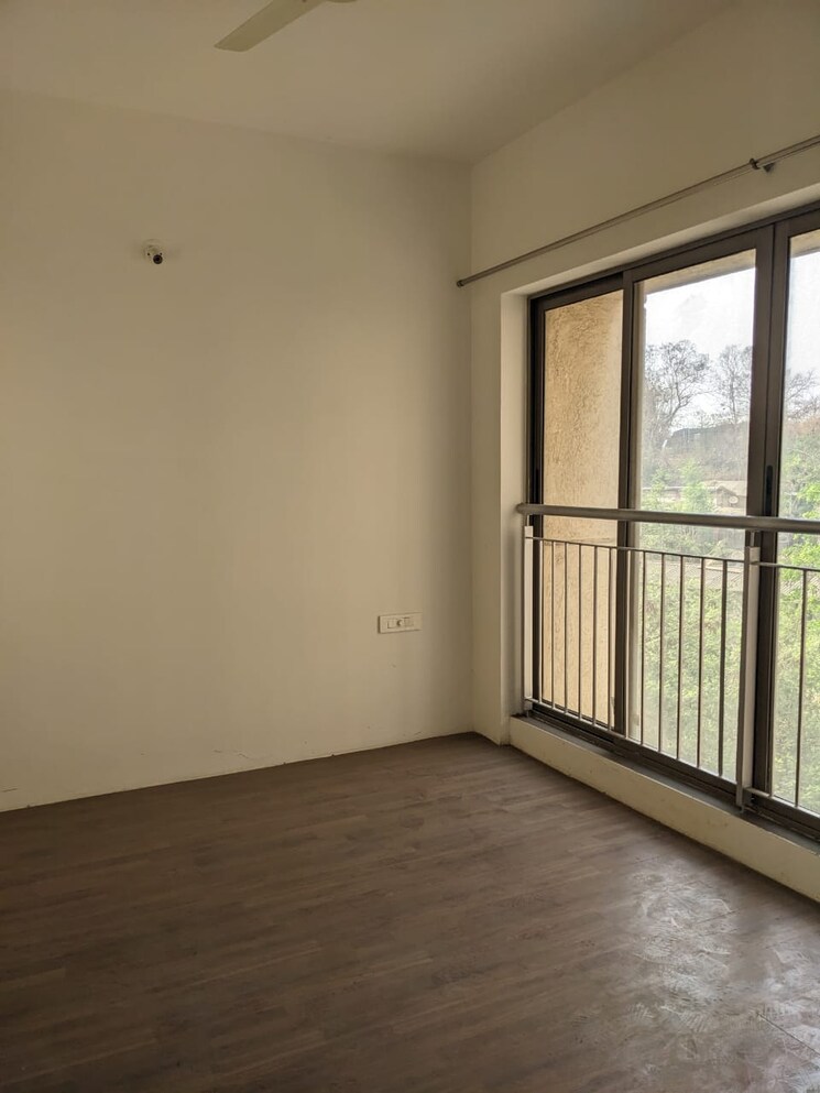 Room, lodha-splendora-tierra 2 Bedroom 700 Sq.Ft. Apartment In Ghodbunder Road Thane 8426416