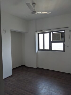 Room in 2 BHK Apartment at Lodha Splendora Tierra, Ghodbunder Road – for Sale