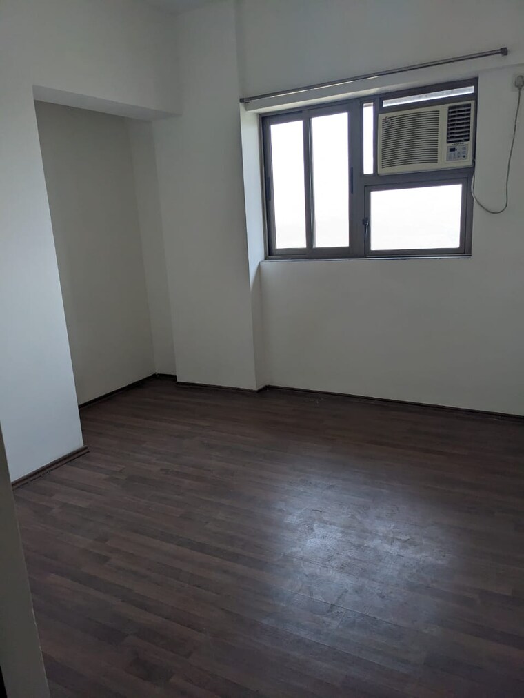 Room, lodha-splendora-tierra 2 Bedroom 700 Sq.Ft. Apartment In Ghodbunder Road Thane 8426439