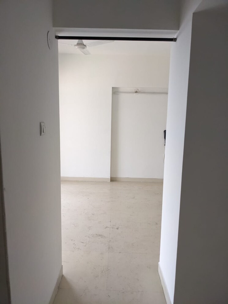 Room, lodha-splendora-tierra 2 Bedroom 700 Sq.Ft. Apartment In Ghodbunder Road Thane 8426439