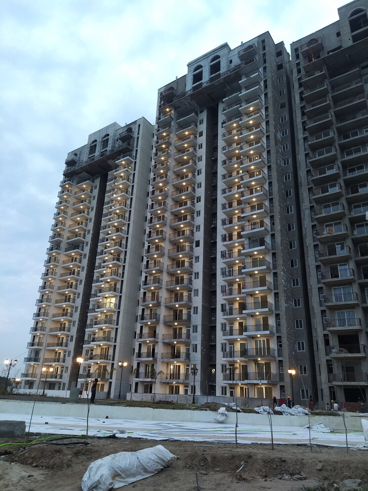 Exterior View, omaxe-the-resort 2 Bedroom 1034 Sq.Ft. Apartment In South Mullanpur Chandigarh 8426462
