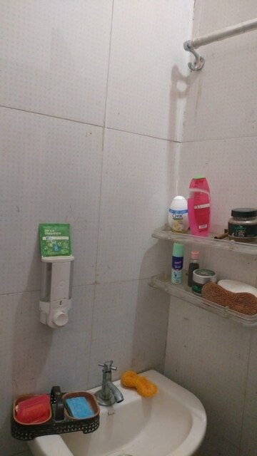 Bathroom in 2 BHK Independent House at Safedabad – for Sale