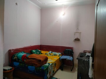 Bedroom in 2 BHK Independent House at Safedabad – for Sale