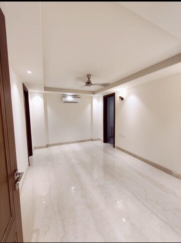 4 BHK Builder Floor For Rent in Sarvodya Enclave